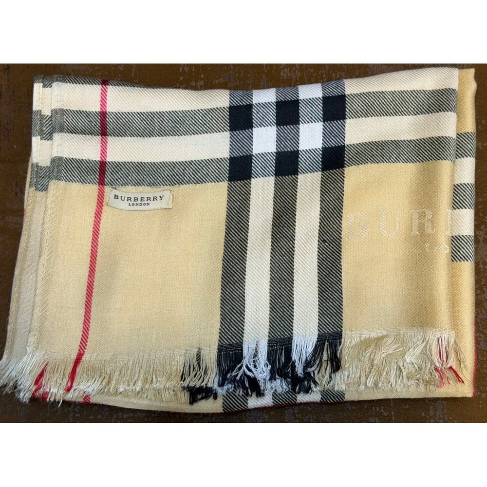 Burberry London Scarf Tan House Check Plaid Fringe Jacquard Logo Made in Italy